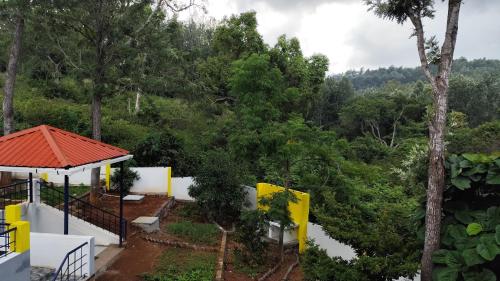 the ishank resorts yercaud hills