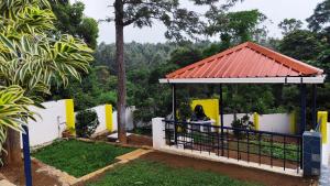 the ishank resorts yercaud hills