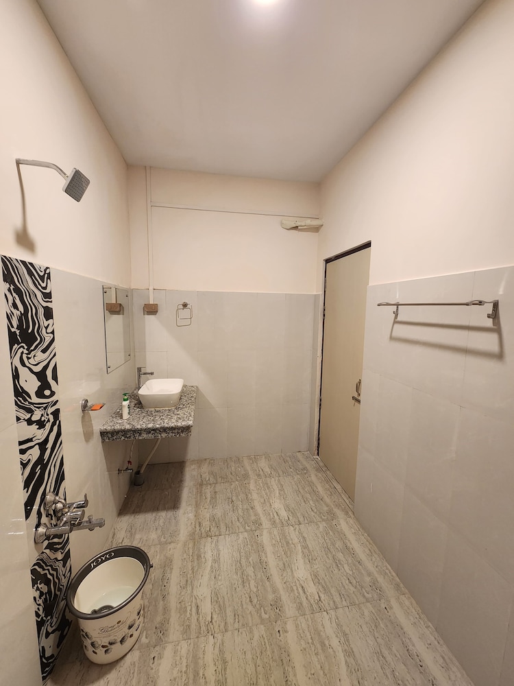 bio input guest house