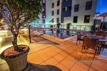 paradise flat