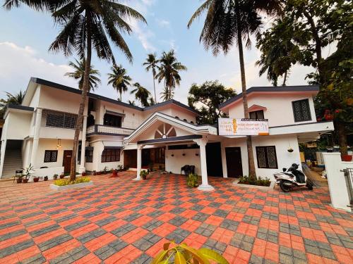 Udupi Temple Inn,,5 star