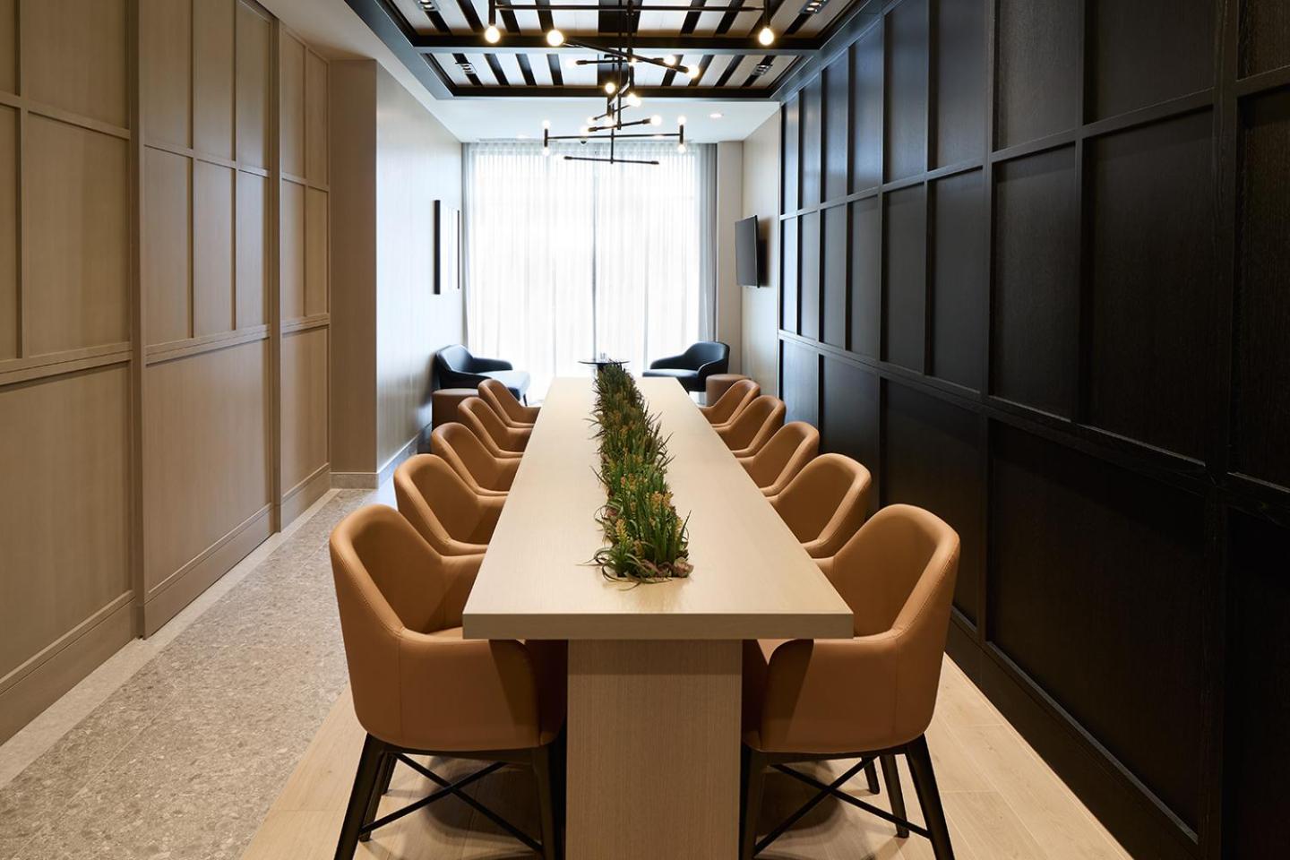 hyatt place montreal airport
