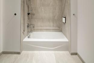 hyatt place montreal airport