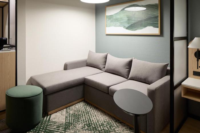 hyatt place montreal airport