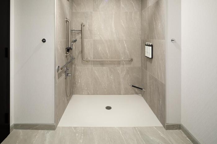 hyatt place montreal airport