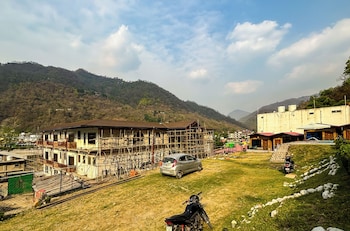 euphoric tiger resort