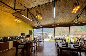 euphoric tiger resort