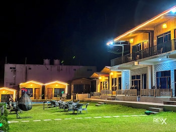 euphoric tiger resort