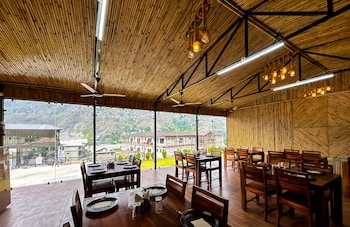 euphoric tiger resort