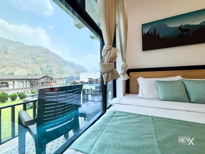 euphoric tiger resort