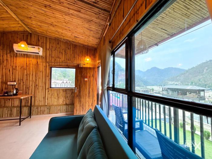 euphoric tiger resort