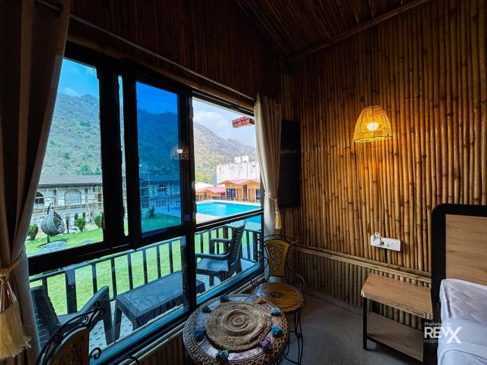 euphoric tiger resort