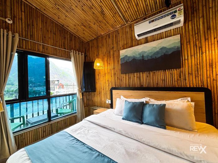 euphoric tiger resort