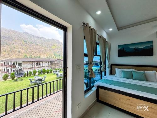 euphoric tiger resort