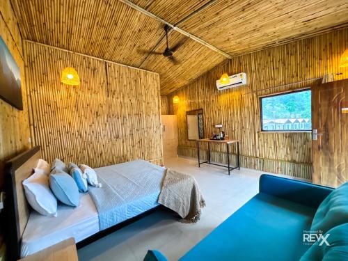 euphoric tiger resort