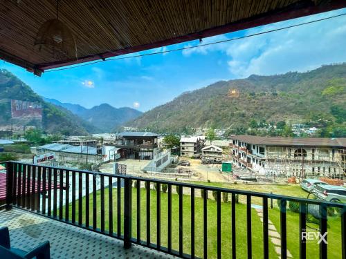 euphoric tiger resort