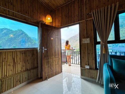euphoric tiger resort