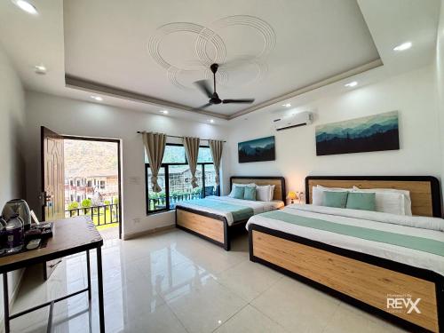 euphoric tiger resort