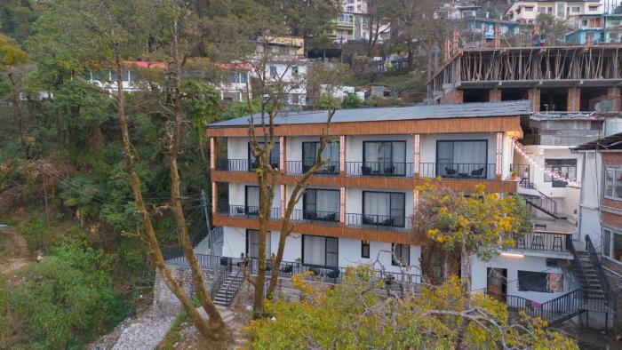 perfectstayz premium westend mall road