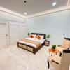 gulmohar residency hauz khas new delhi couple friendly
