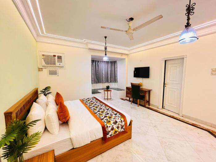 gulmohar residency hauz khas new delhi couple friendly