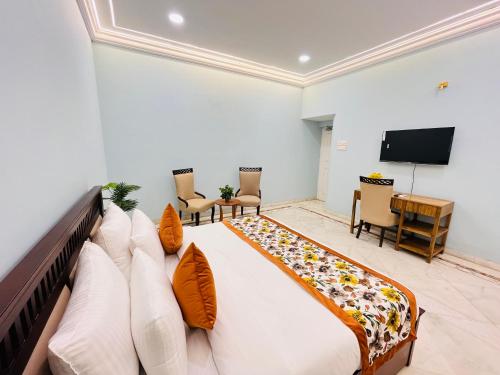 gulmohar residency hauz khas new delhi couple friendly
