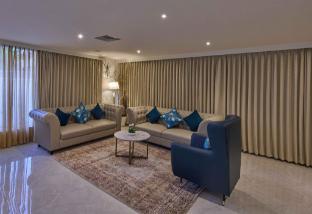 grand continent t nagar