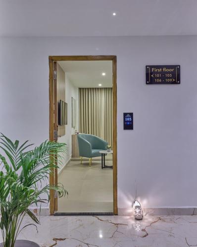 grand continent t nagar