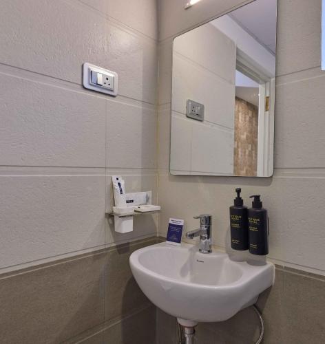 grand continent t nagar