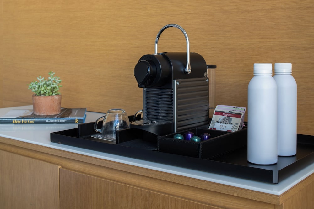 fordson hotel in the unbound collection by hyatt