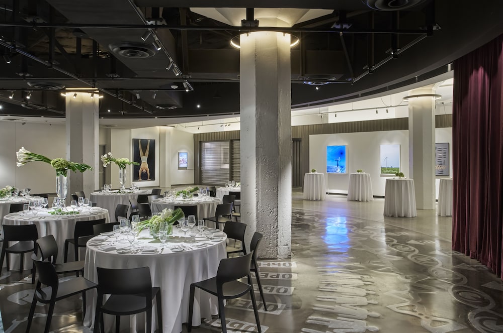 fordson hotel in the unbound collection by hyatt