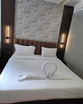 vinsober kainchi dham nainital