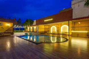 Greenfields Resort,,3 star