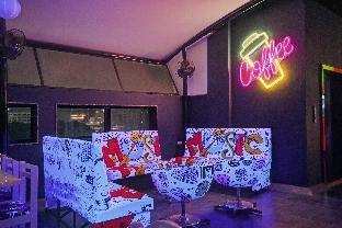 clubhouse hotel raajpath