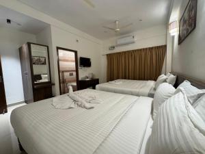 la millionaire luxury resort