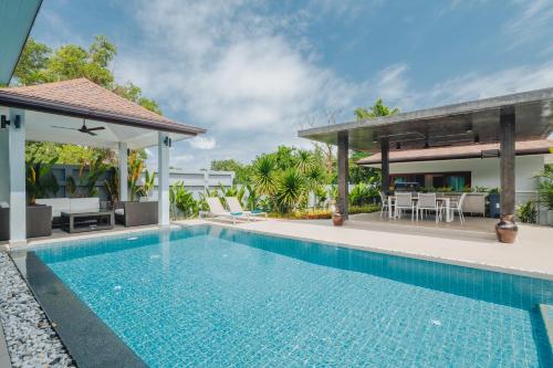 bangtao boutique villa 3 br private pool villa