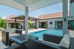 bangtao boutique villa 3 br private pool villa