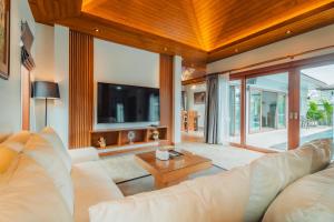 bangtao boutique villa 3 br private pool villa