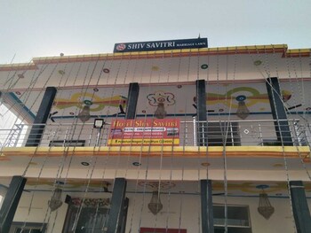 hotel shiv savitri ayodhya