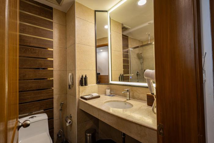 the bellavista hotel chandigarh panchkula
