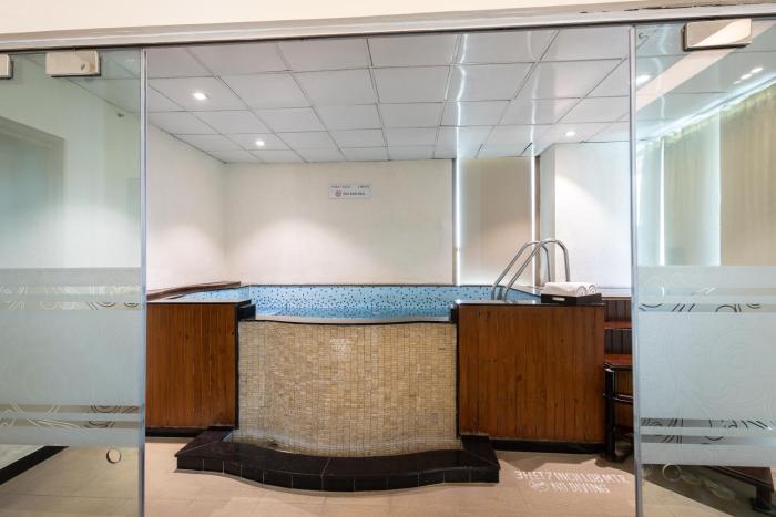 the bellavista hotel chandigarh panchkula