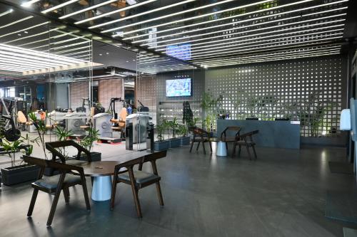 the bellavista hotel chandigarh panchkula