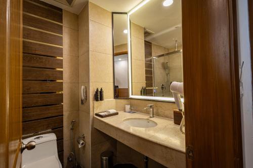 the bellavista hotel chandigarh panchkula