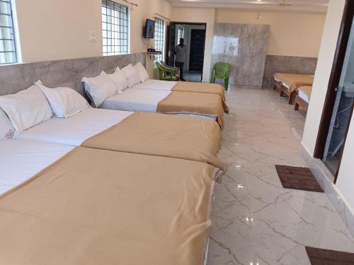 Sri Ganesh Residency,,2 star