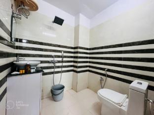 hotel vinayak grand varanasi