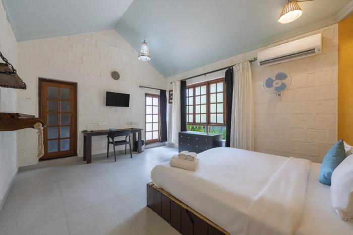 echor avontade pool villas anjuna goa