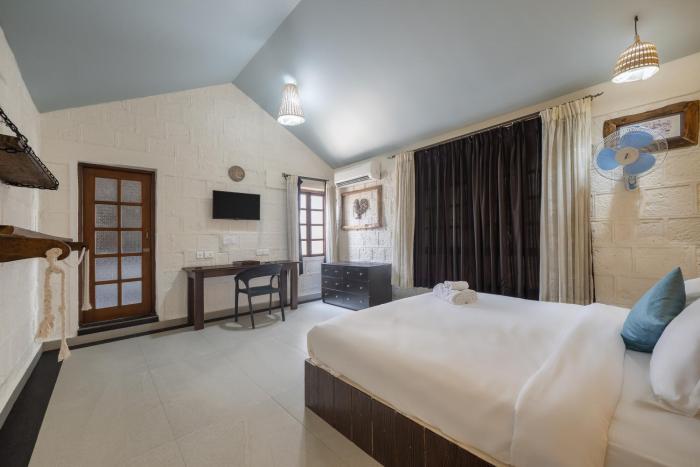 echor avontade pool villas anjuna goa