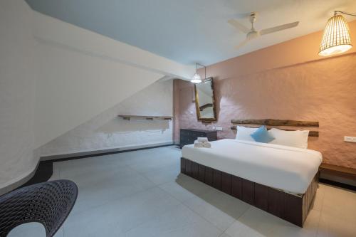 echor avontade pool villas anjuna goa