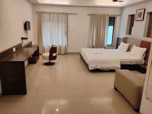 Hotel Nova Haven Ankleswar,,2 star
