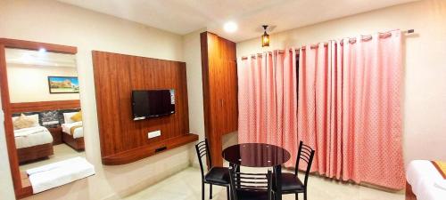 The Parion Business Class Hotel,,2 star